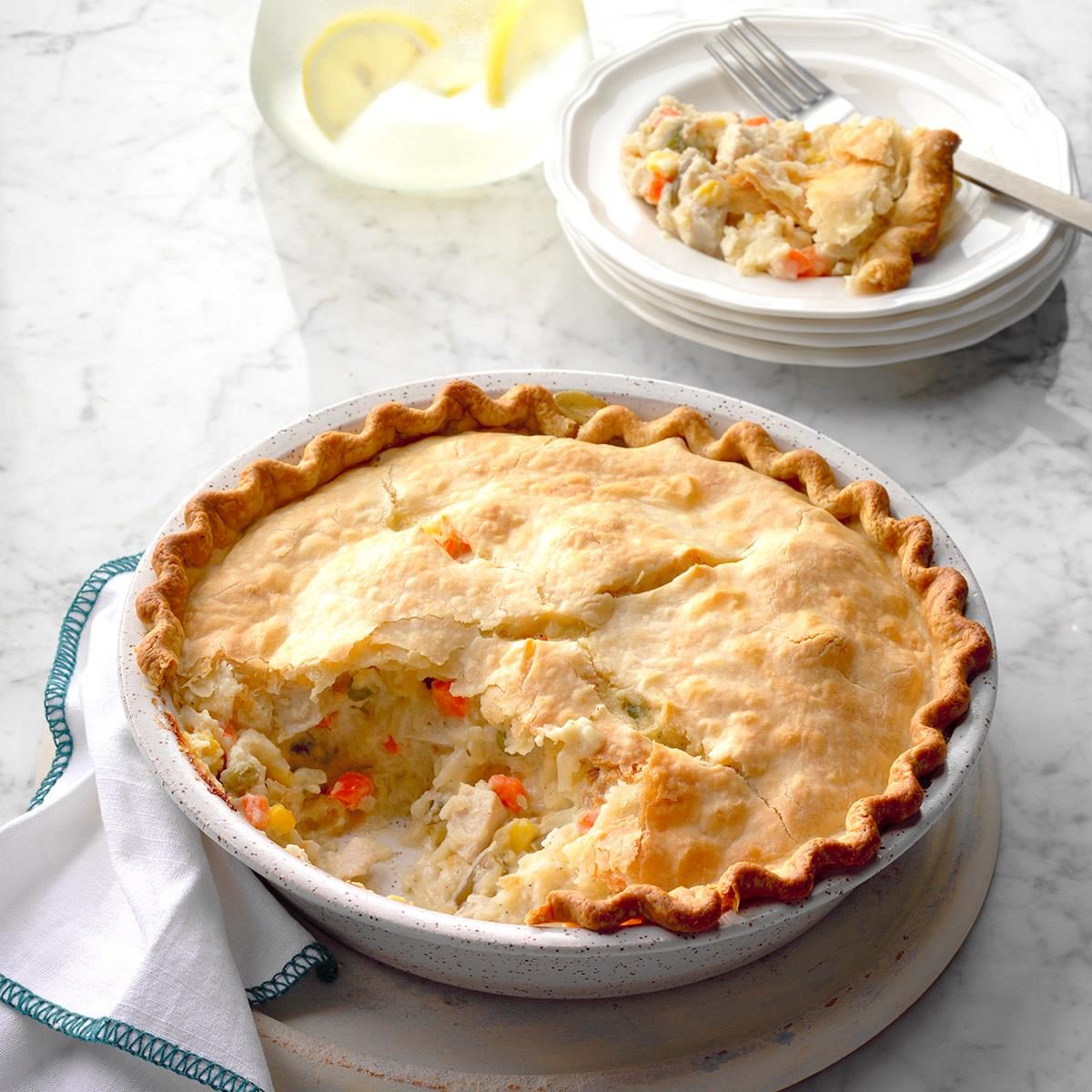 Golden Chicken Potpie Exps Thfm18 39639 B09 15 8b 6