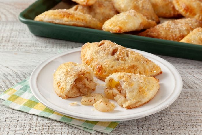 Mini Apple Pies served in plate