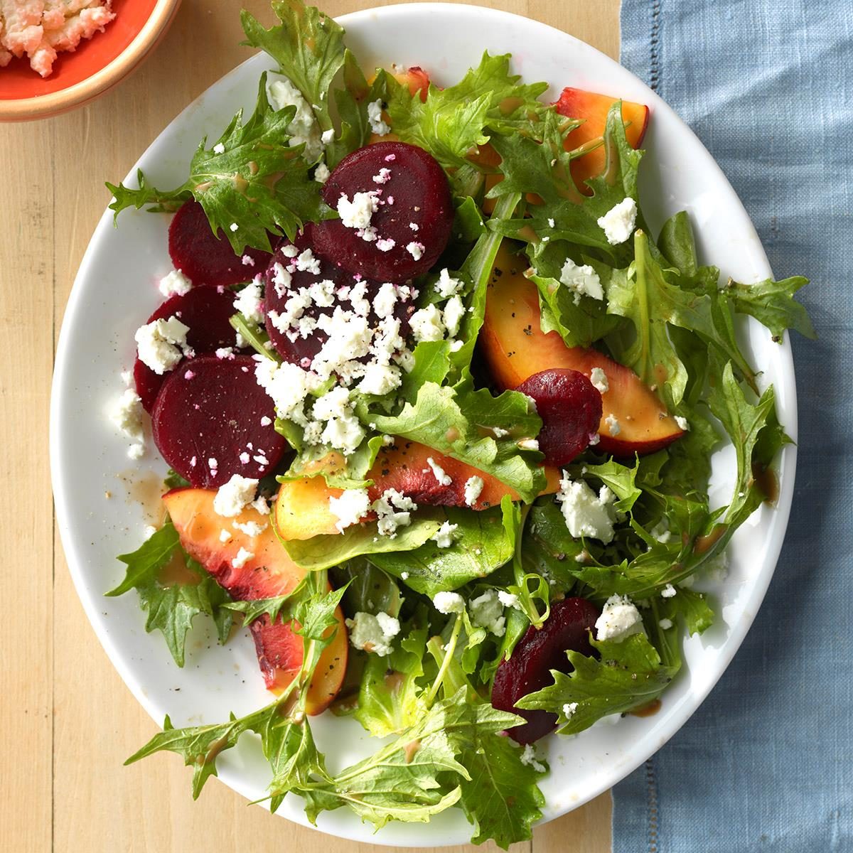 Nectarine And Beet Salad Exps Sdas17 28866 C04 06 12b 6